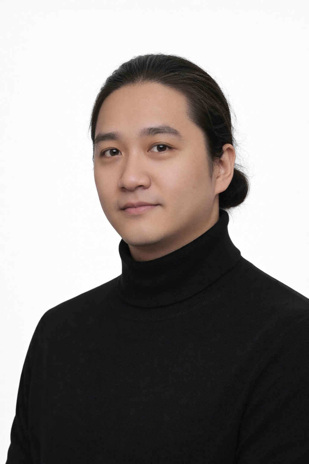 石彤 头像